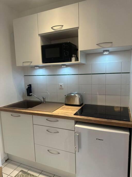 Appartement Neuf Entierement Equipe Proche Centre Amiens Exterior photo